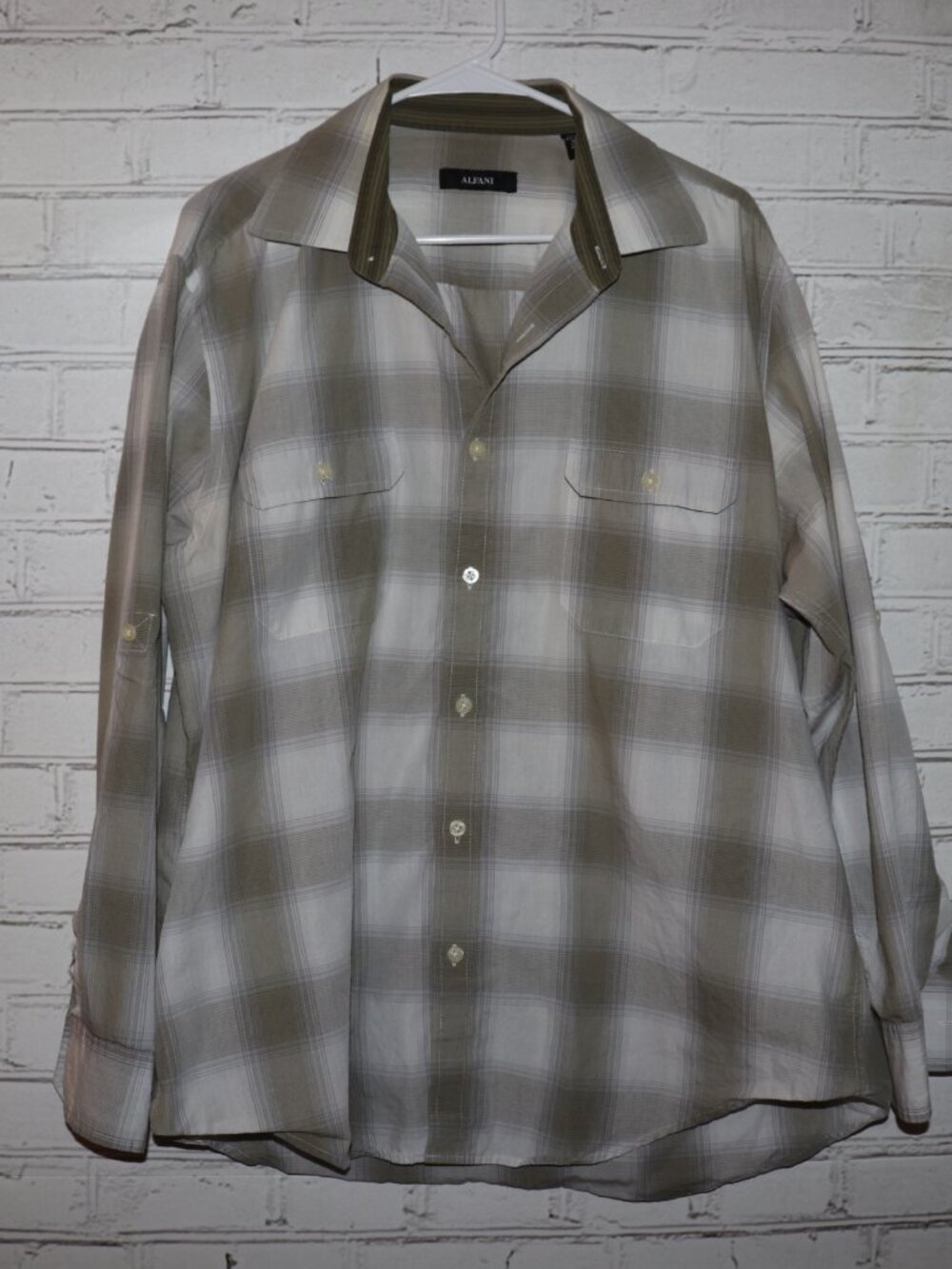 🤎 Alfani Button‑Up Shirt · Men’s XL · Green/Beige/White Plaid